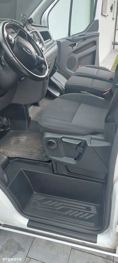 Ford Transit Custom - 5