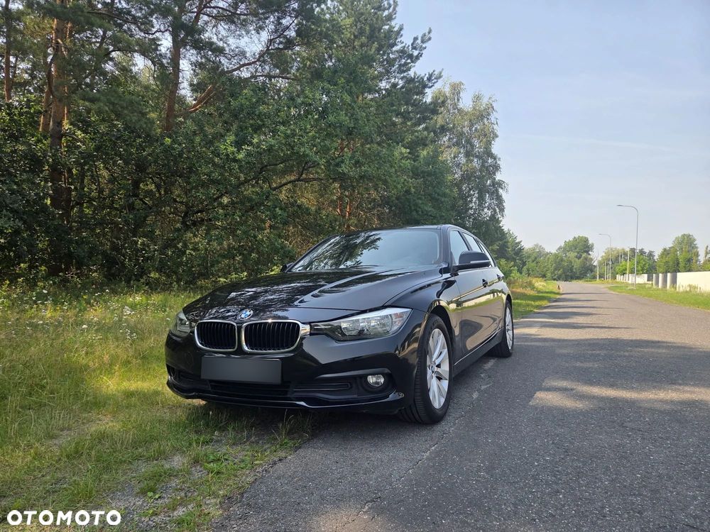 BMW Seria 3 316d - 13