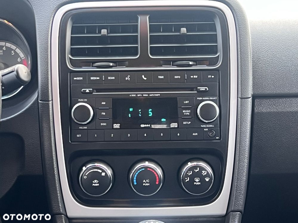 Dodge Caliber 2.0 SE - 28