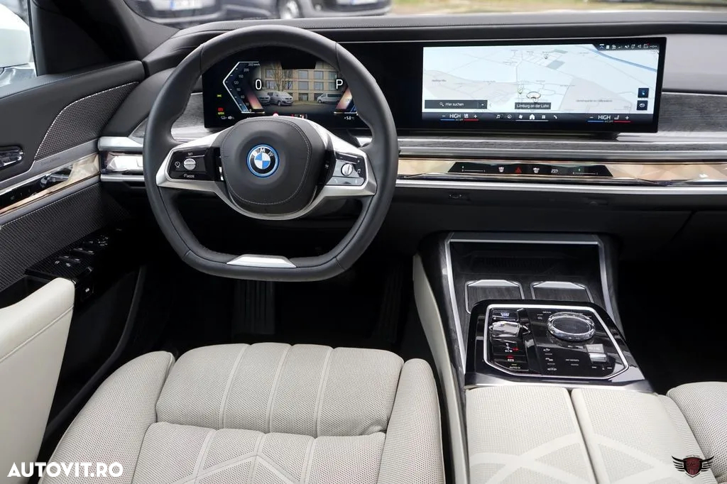 BMW i7 xDrive60 - 26