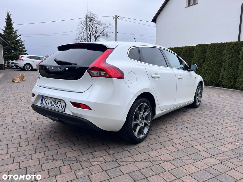 Volvo V40 D2 Ocean Race - 5