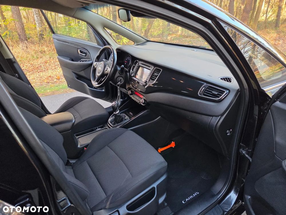 Kia Carens 2.0 GDI Edition 7 - 19