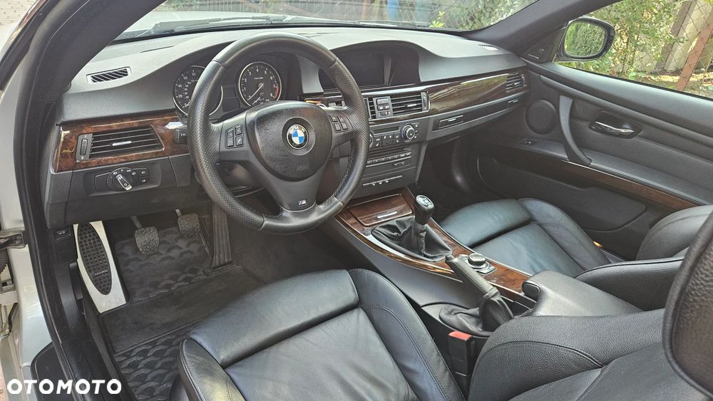 BMW Seria 3 335i xDrive - 12