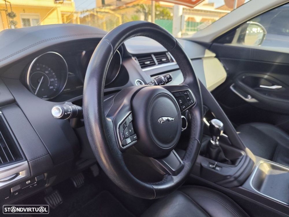 Jaguar E-Pace 2.0 i4D S - 15