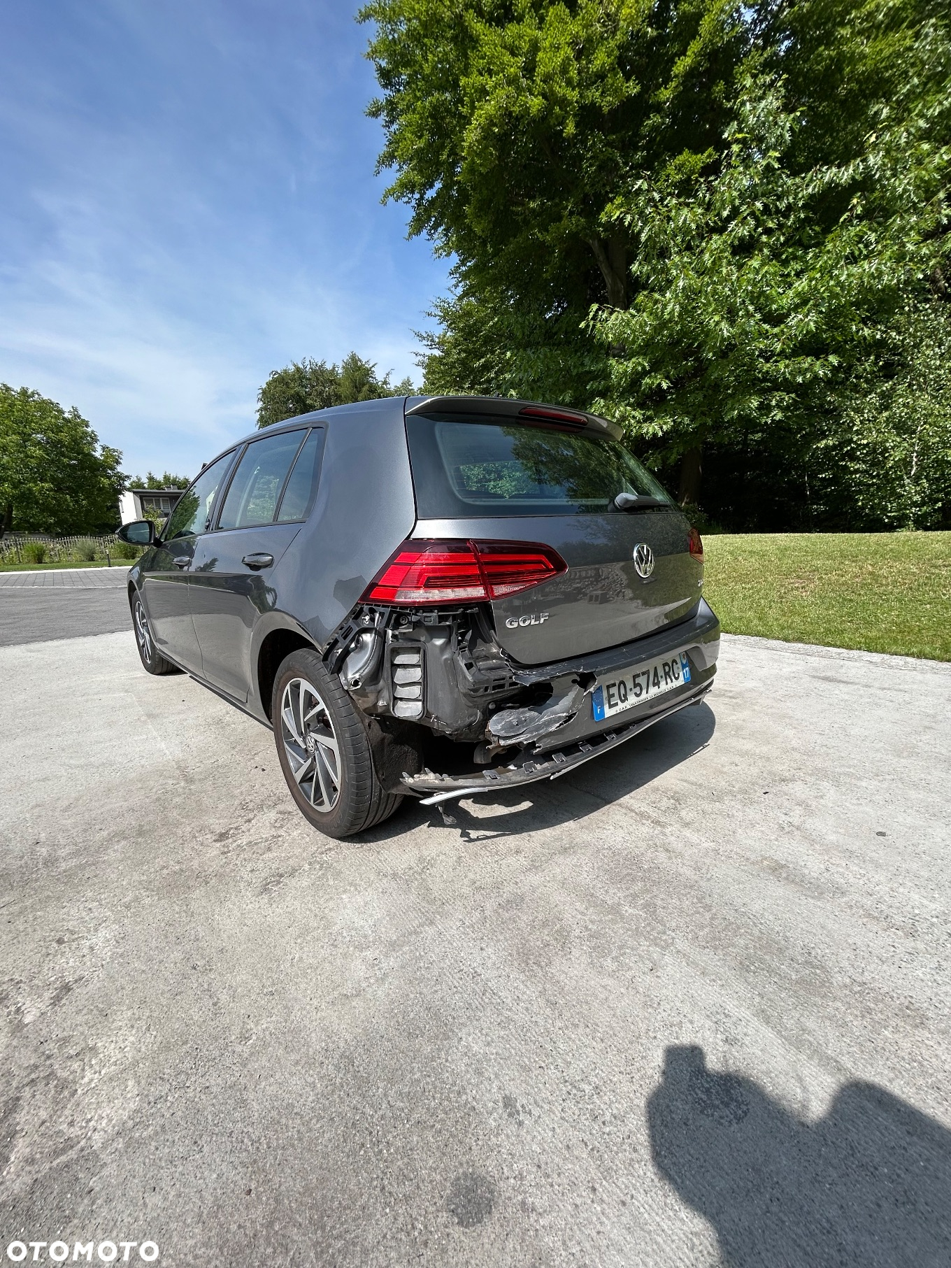 Volkswagen Golf - 8