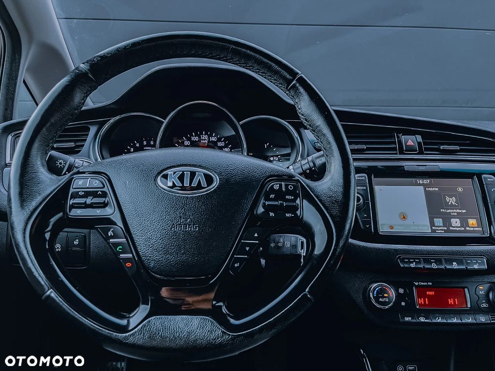 Kia Ceed 1.6 CRDi M - 14