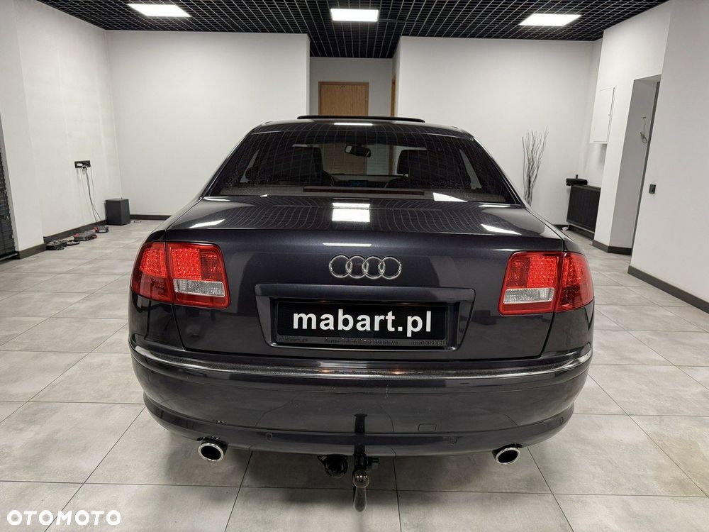 Audi A8 4.2 Quattro - 4