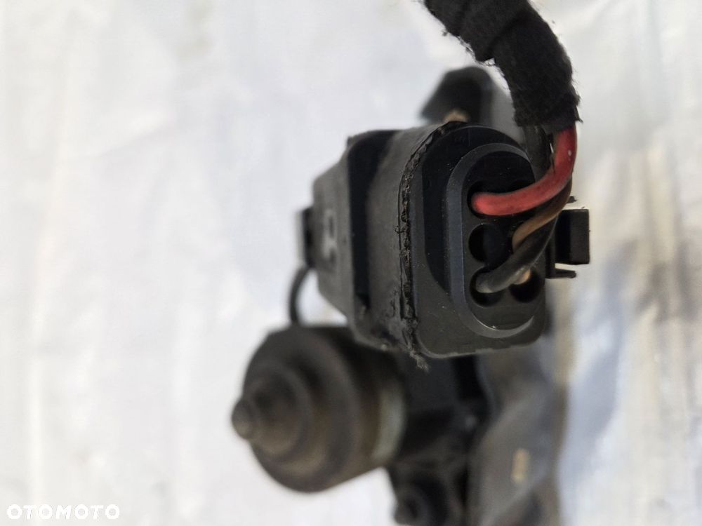 OPEL ASTRA IV J 1.4 TURBO POMPA VACUM WAKUM 13343961 - 2
