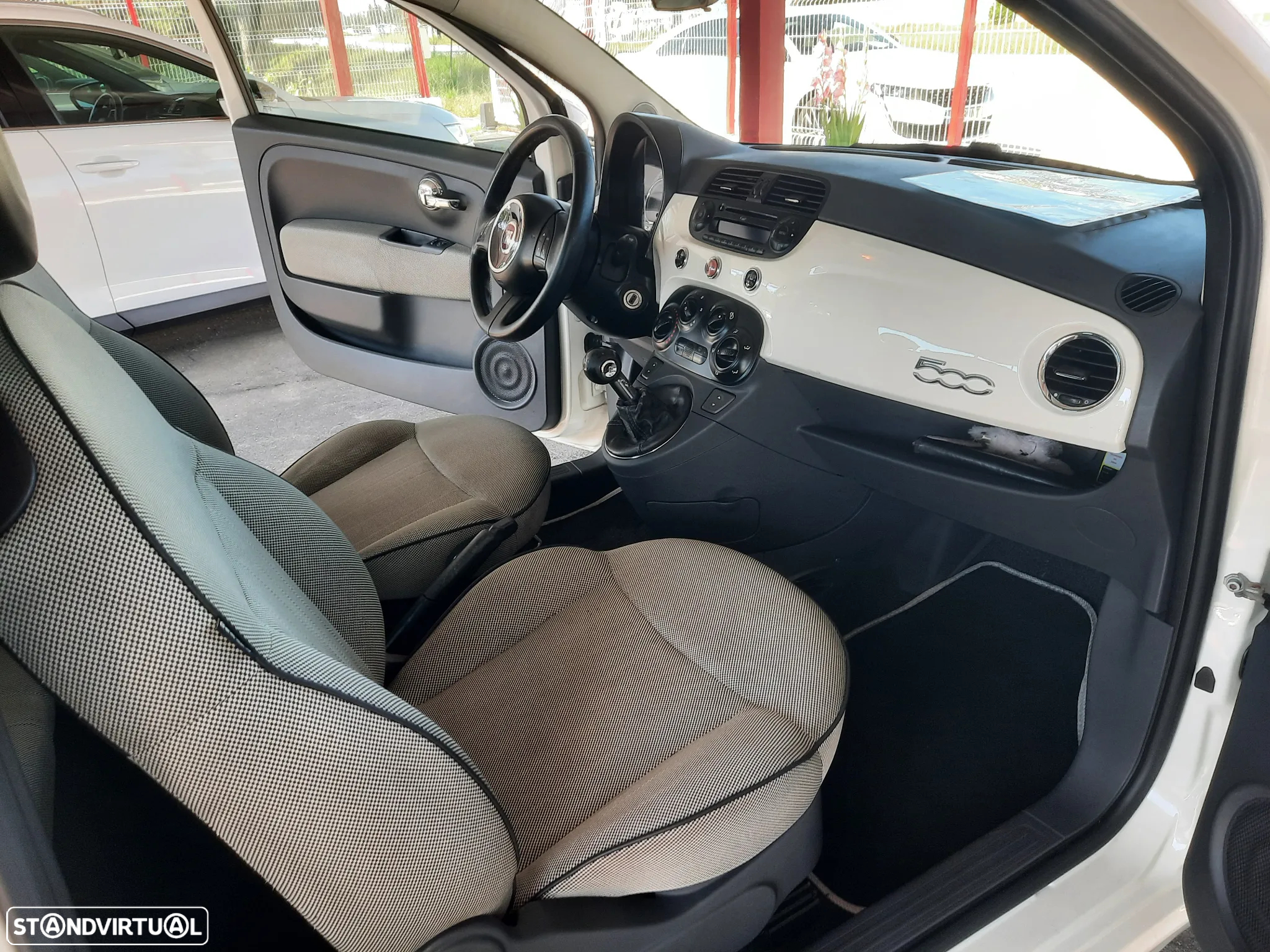 Fiat 500 1.3 16V MJ Lounge S&S - 24