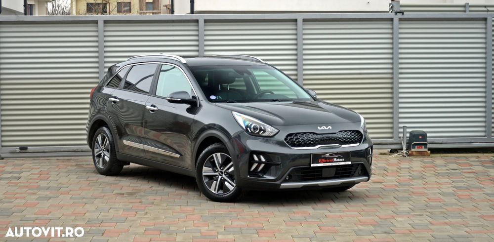 Kia Niro 1.6 GDI PHEV 2WD OPF Aut. Spirit - 11