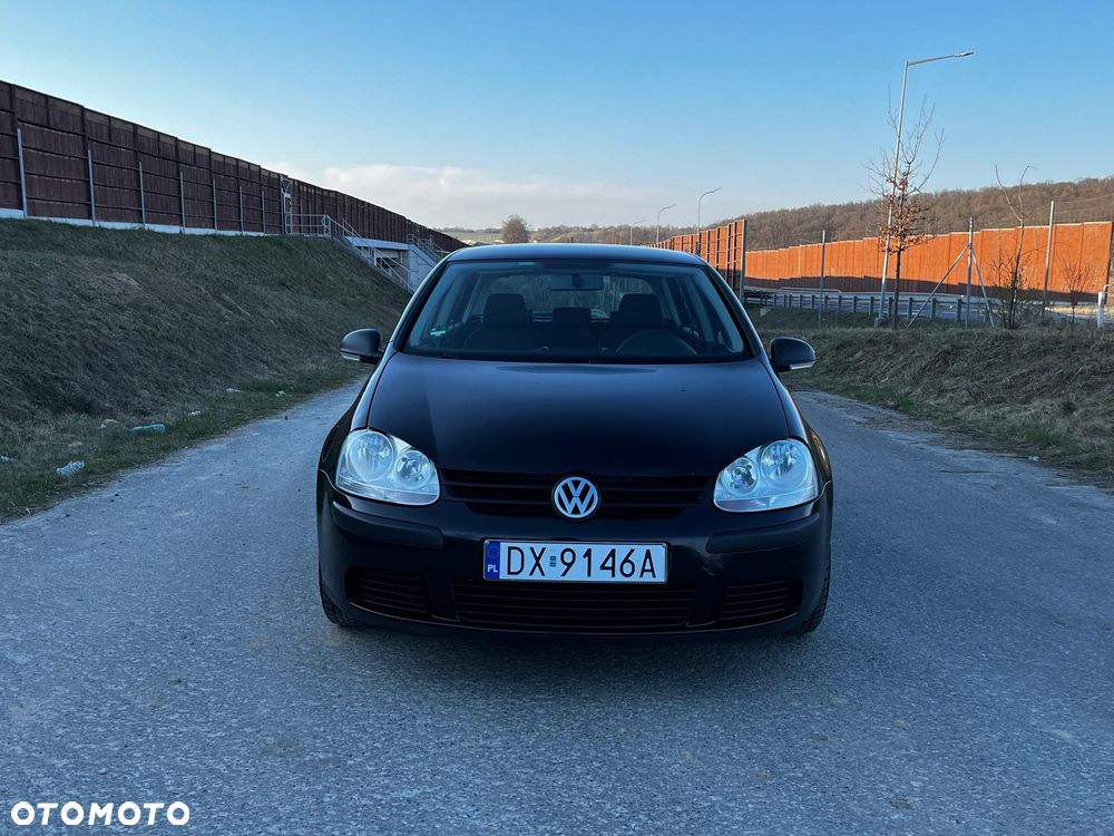 Volkswagen Golf - 10
