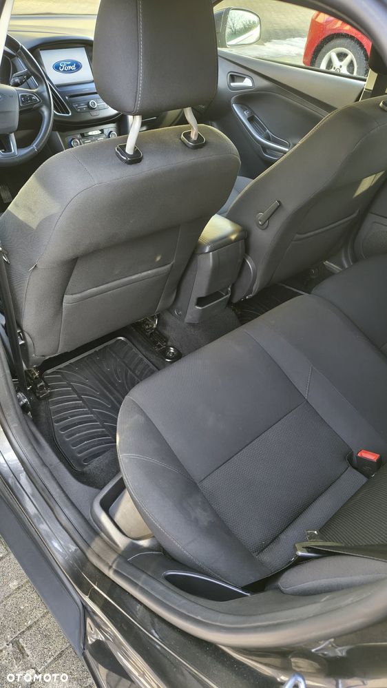 Ford Focus SW 1.5 TDCi SYNC Edition ASS PowerShift - 14