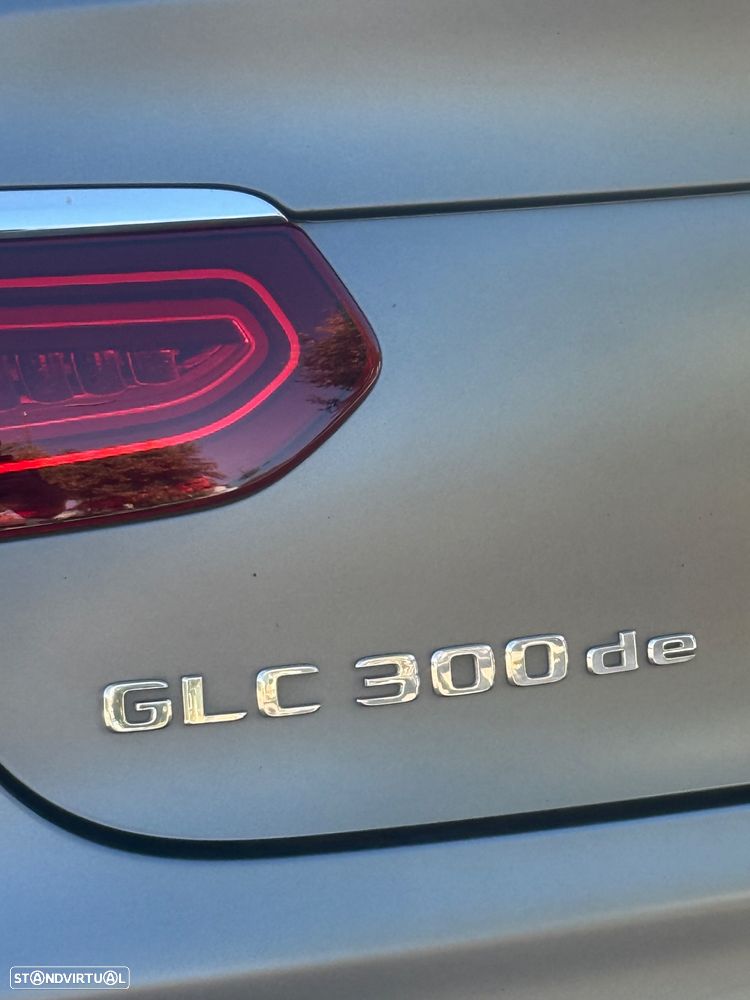 Mercedes-Benz GLC 300 de 4Matic 9G-TRONIC AMG Line - 13