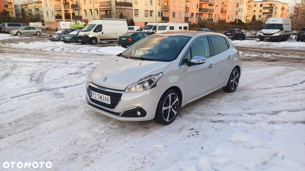 Peugeot 208 1.2 PureTech GPF Allure S&S - 1