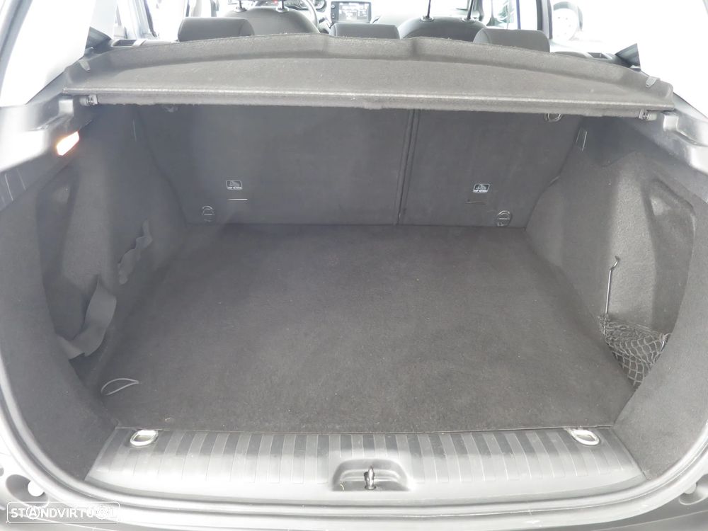 Peugeot 2008 1.2 PureTech Style - 21