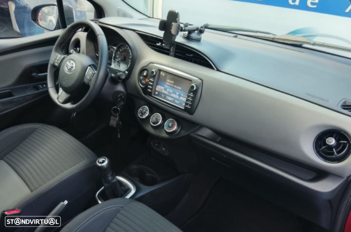 Toyota Yaris 1.0 VVT-i Exclusive - 5