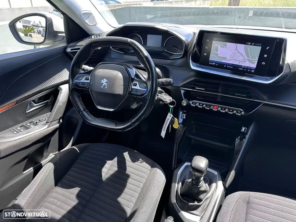 Peugeot 2008 1.5 BlueHDi Style - 27