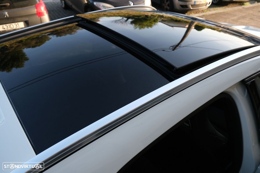 Mercedes-Benz GLA 220 d AMG Line 4-Matic - 20