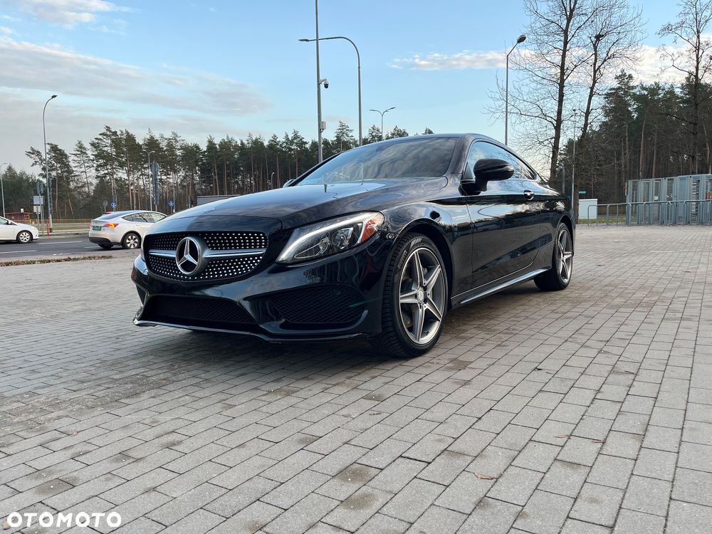 Mercedes-Benz Klasa C 300 Coupe 7G-TRONIC AMG Line - 23