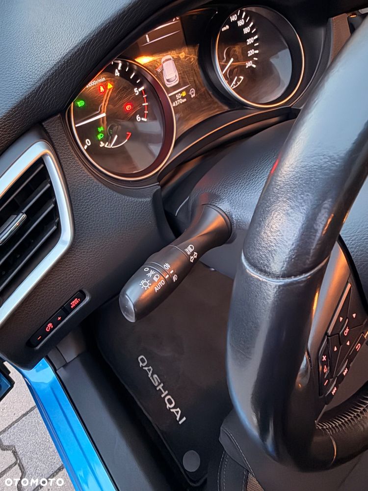 Nissan Qashqai 1.5 dCi N-Connecta - 22