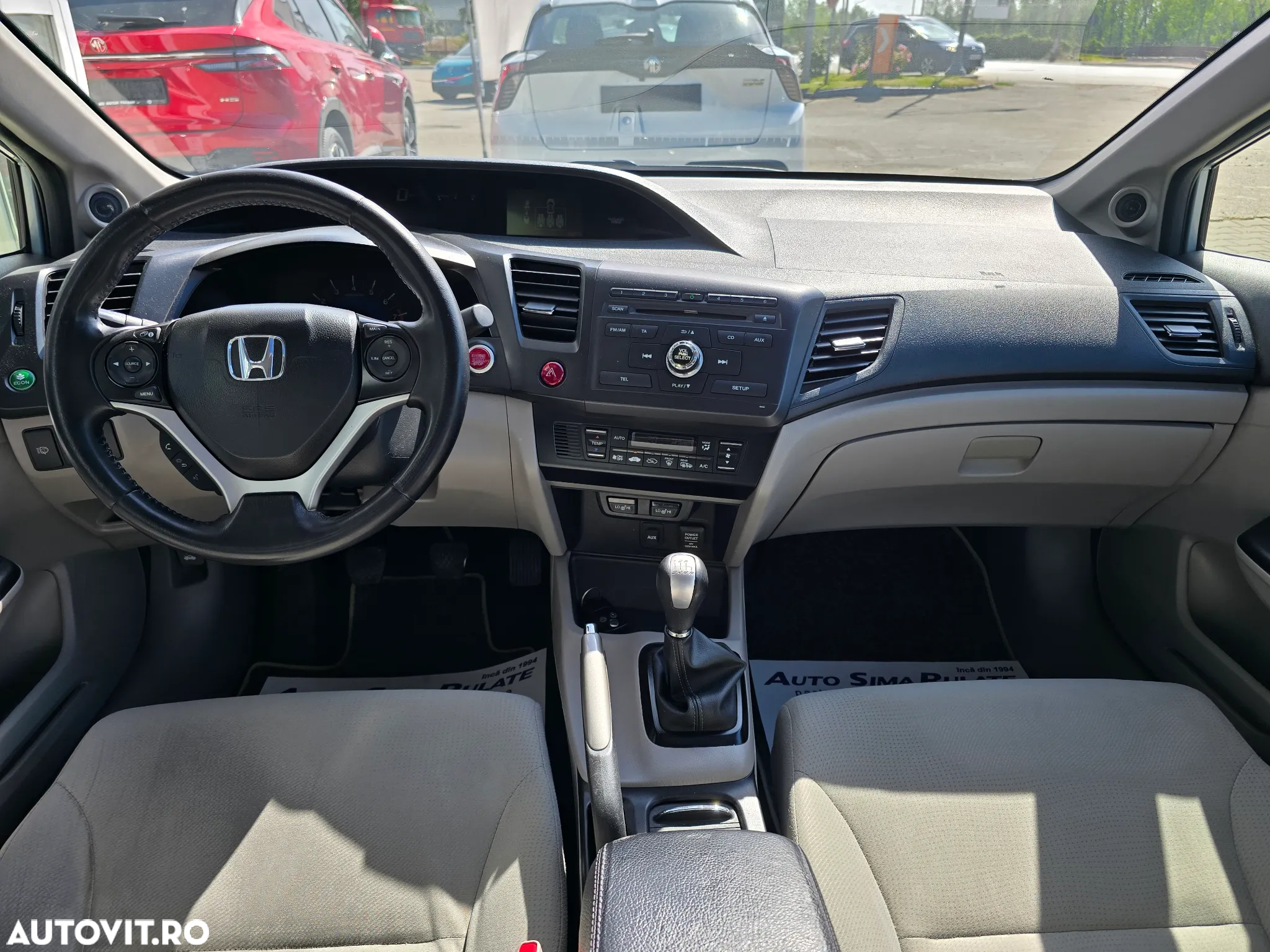Honda Civic 1.8 i-VTEC MT Executive - 8