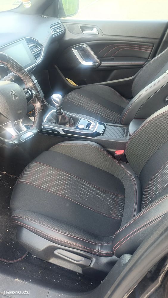 Peugeot 308 SW BlueHDi 150 Stop & Start GT-Line Edition - 13