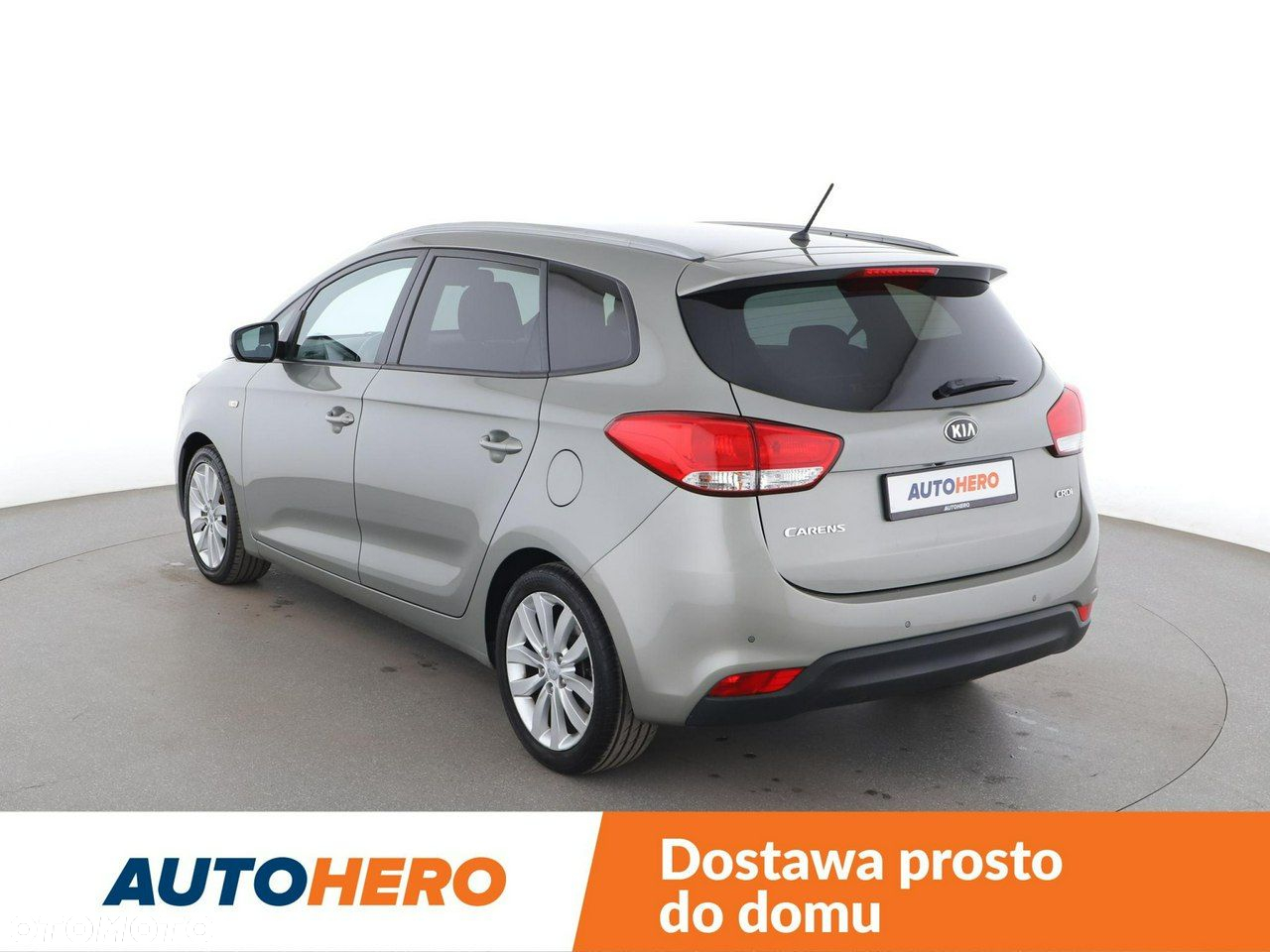 Kia Carens 1.7 CRDi L - 4