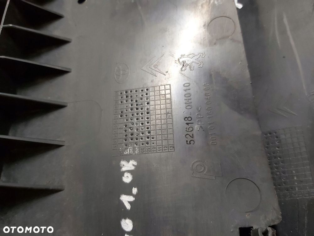 Toyota Aygo I osłona pod zderzak dolna płyta - 5