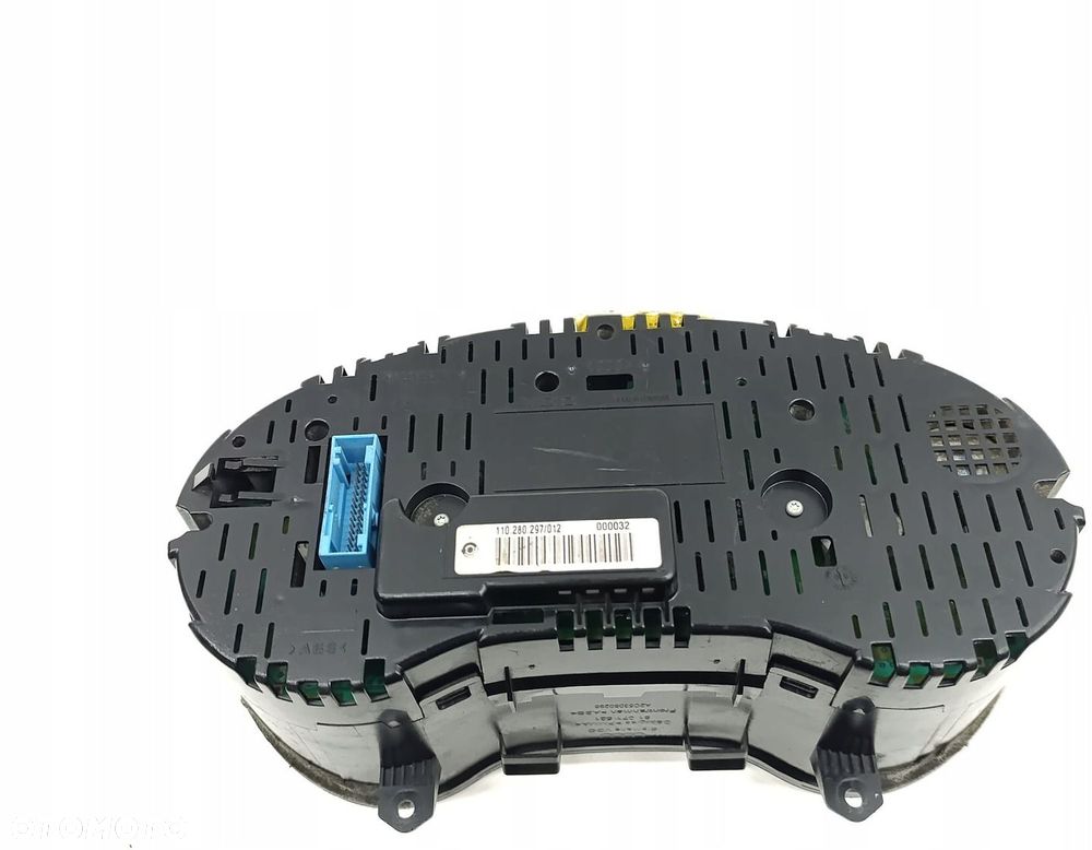 ZEGARY LICZNIK AUDI A3 8P 8P0920930NX - 2