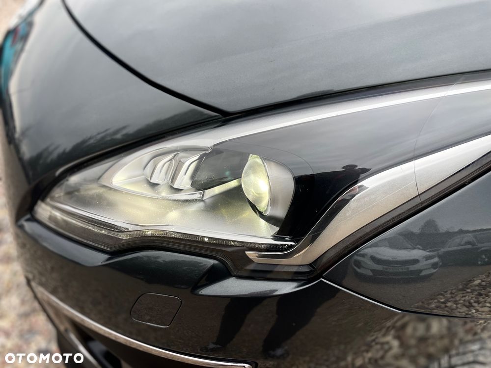 Peugeot 3008 HDi 150 Allure - 33