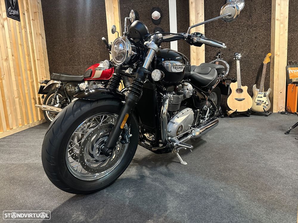 Triumph Bonneville SPEEDMASTER - 4