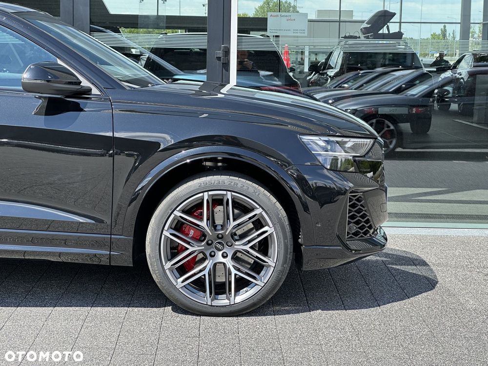 Audi RS Q8 - 5