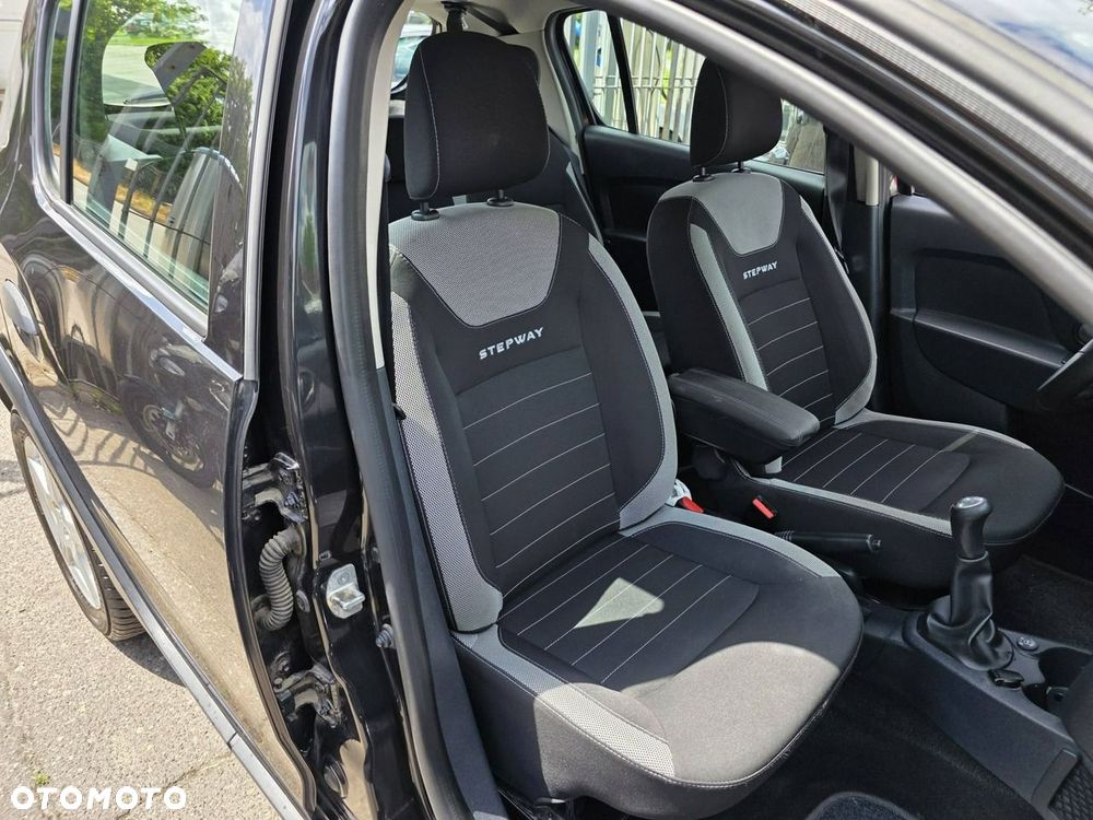 Dacia Sandero Stepway TCe 90 (S&S) Celebration - 26