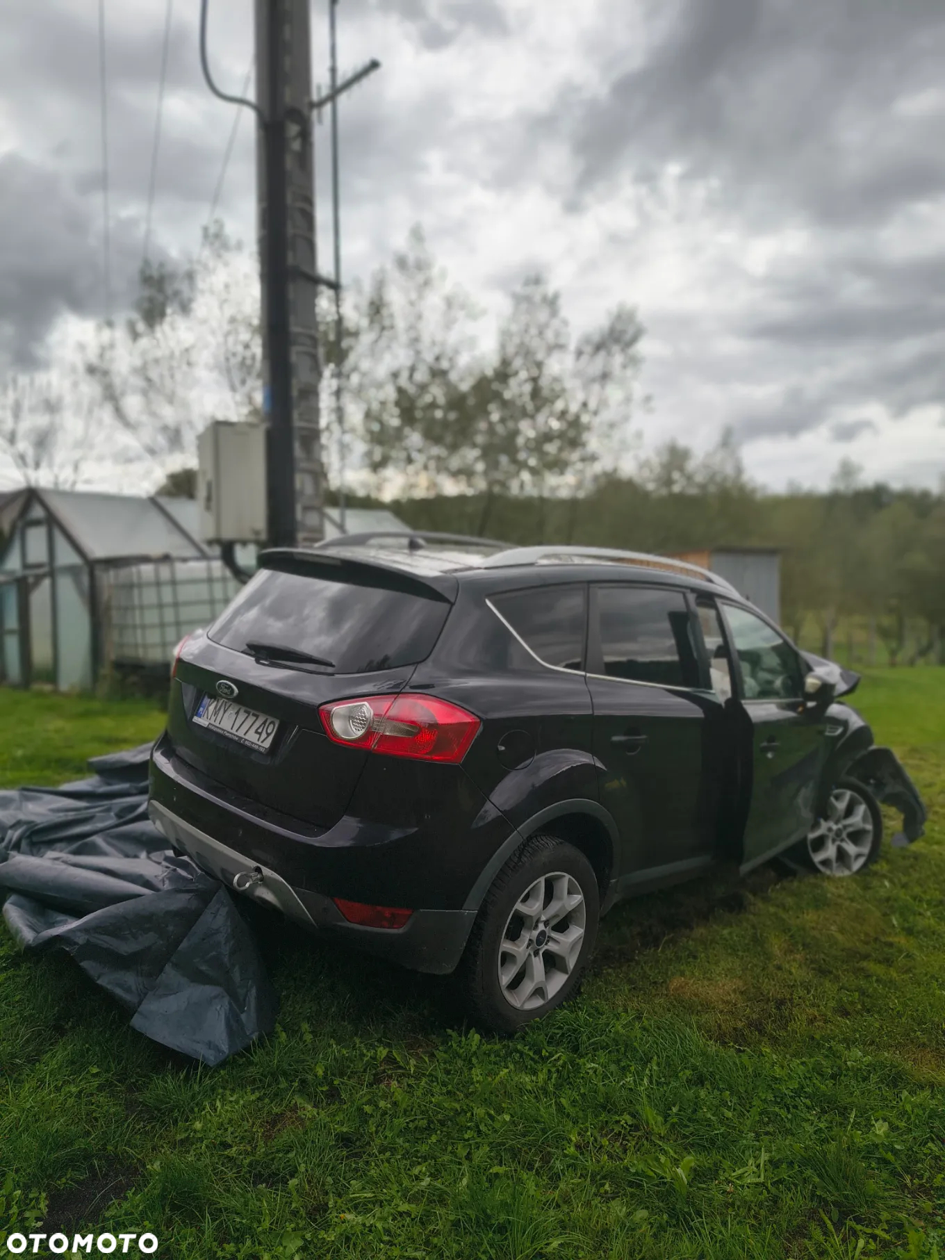 Ford Kuga - 4