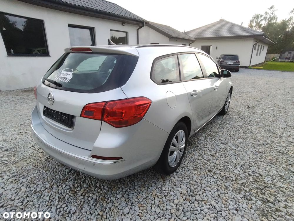 Opel Astra 1.7 CDTI DPF ecoFLEX TourerStart/Stop - 4