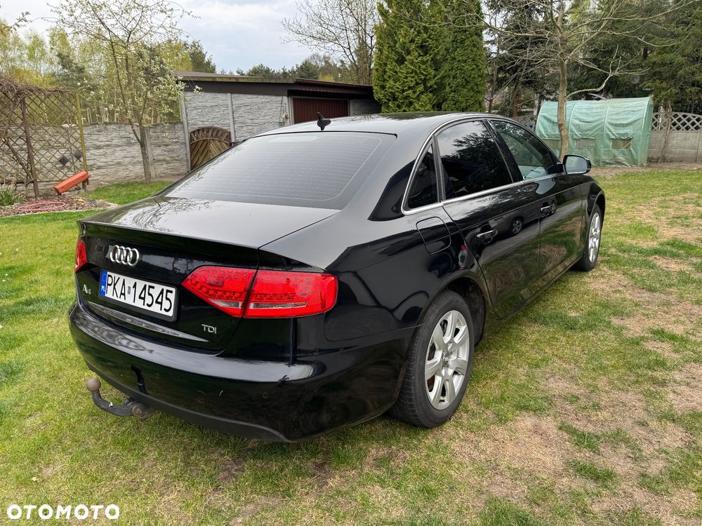 Audi A4 Limousine 2.0 TDI DPF Ambition - 5