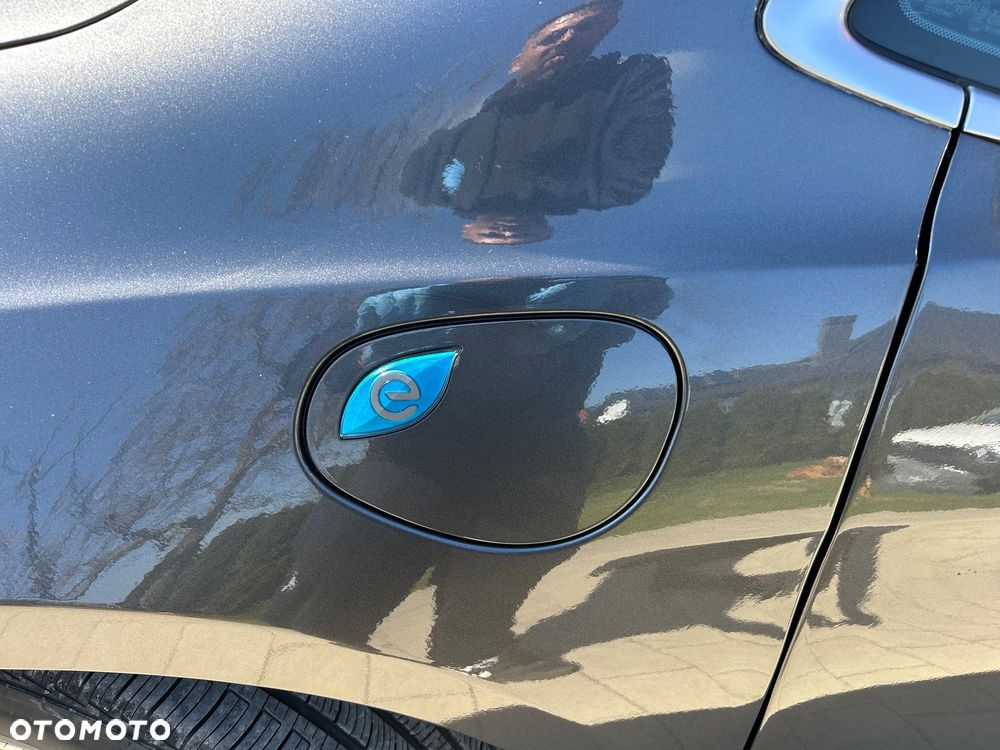 Chrysler Pacifica - 16