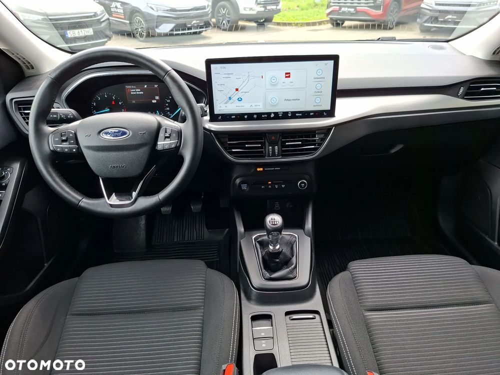 Ford Focus 1.0 EcoBoost Titanium - 23