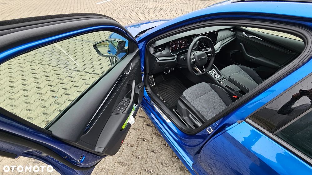 Skoda Octavia 1.5 TSI mHEV Sportline DSG - 11