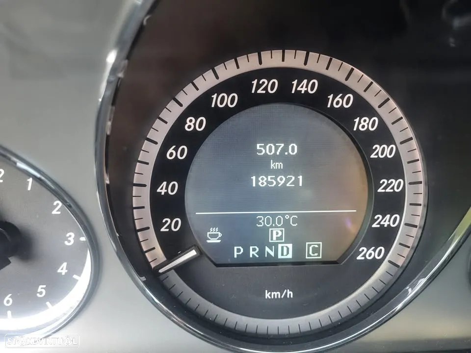 Mercedes-Benz E 250 CDi Avantgarde BlueEfficiency Auto. - 5