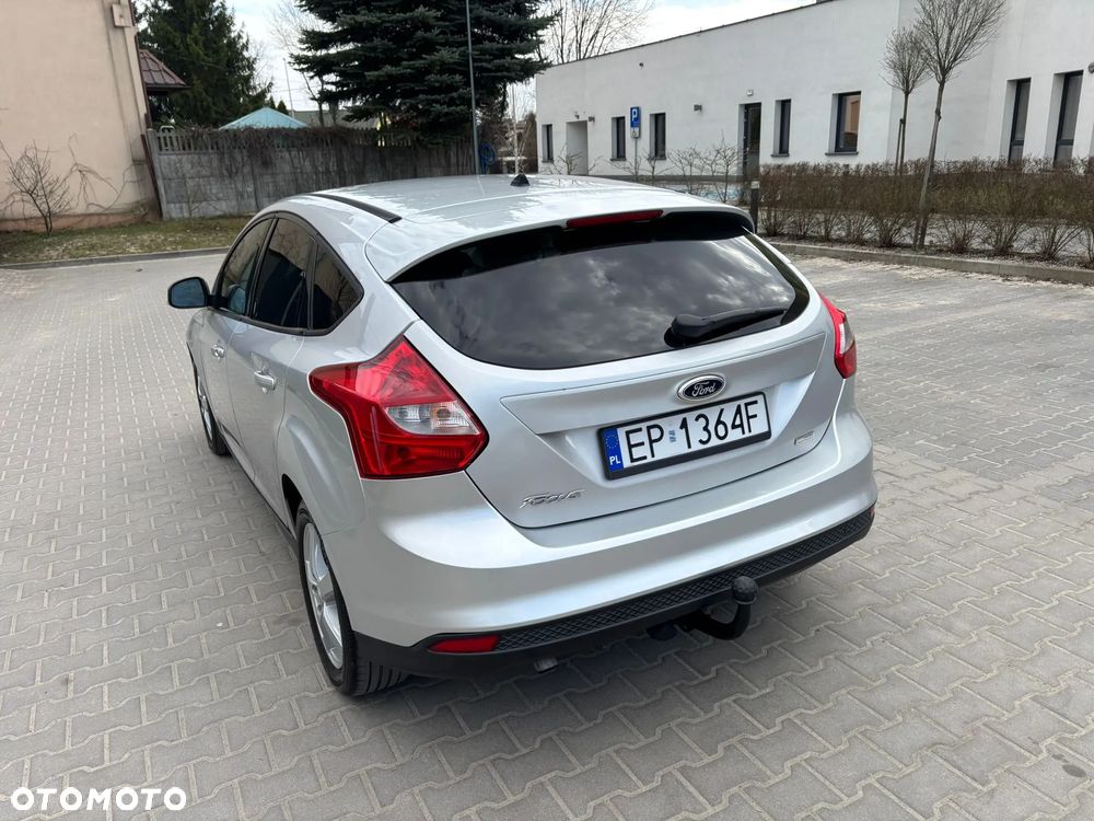 Ford Focus - 22