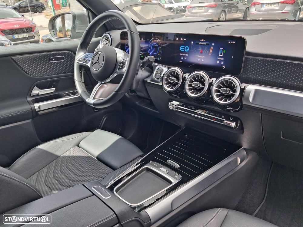 Mercedes-Benz EQB - 15