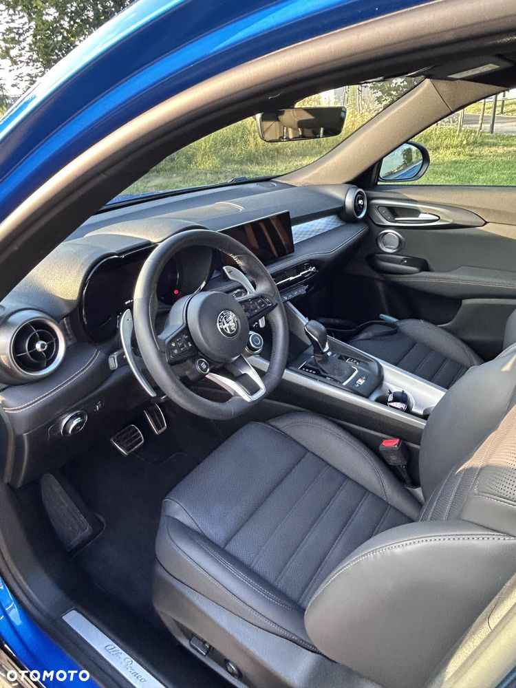 Alfa Romeo Tonale 1.5 T4 GSE mHEV Veloce DCT - 6