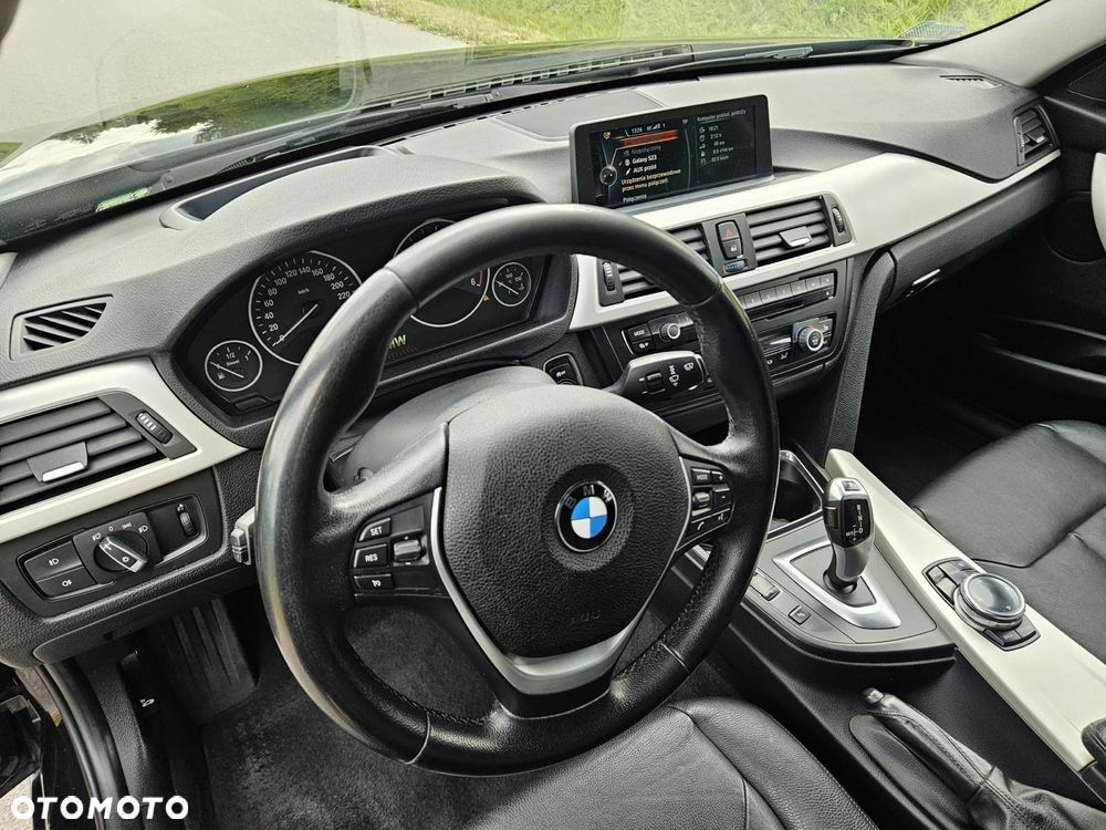 BMW Seria 3 - 29