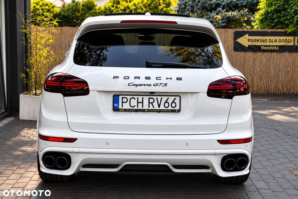 Porsche Cayenne - 6