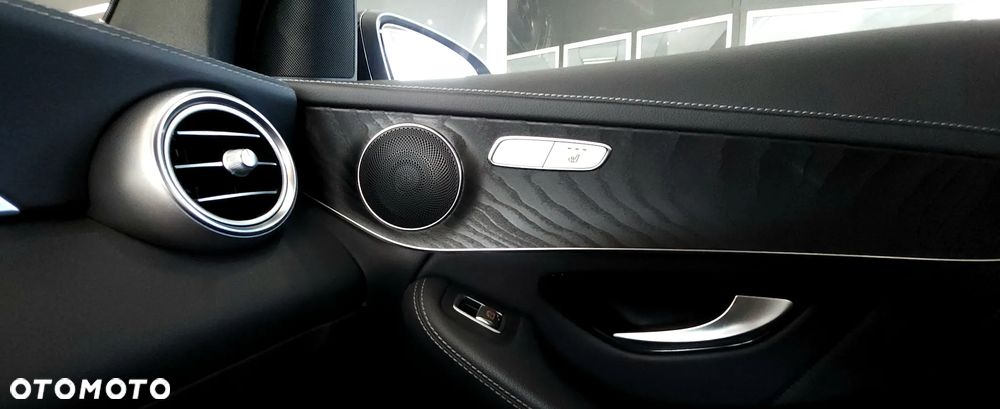 Mercedes-Benz GLC Coupe 200 4-Matic - 40