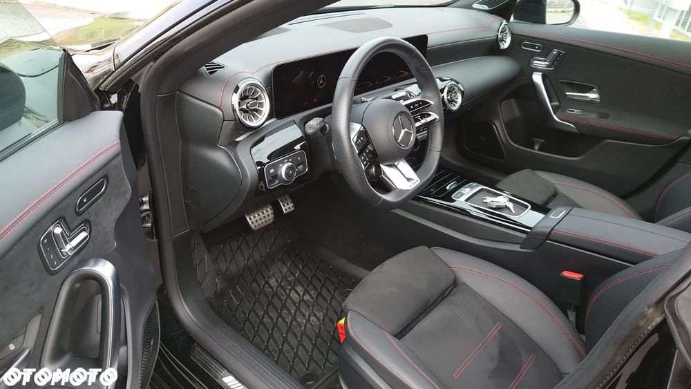 Mercedes-Benz CLA AMG 35 4-Matic 7G-DCT - 9