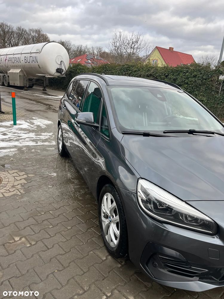 BMW Seria 2 218d xDrive Sport Line - 6