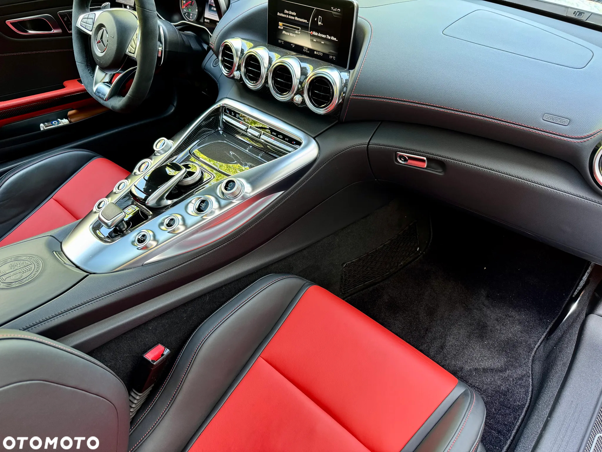Mercedes-Benz AMG GT S Coupe Speedshift 7G-DCT - 11