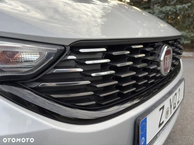 Fiat Tipo 1.4 T-Jet 16v Easy - 11